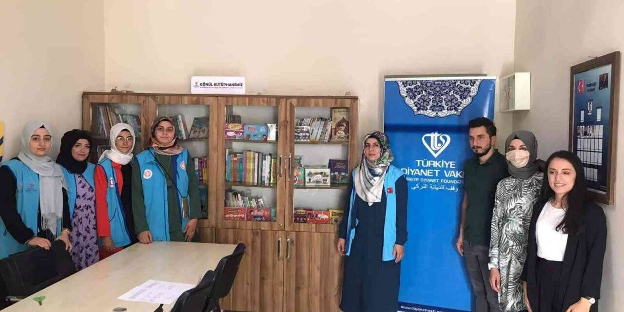 Türkiye Diyanet Vakfı 42 ilde 55 okulda kütüphane kurdu