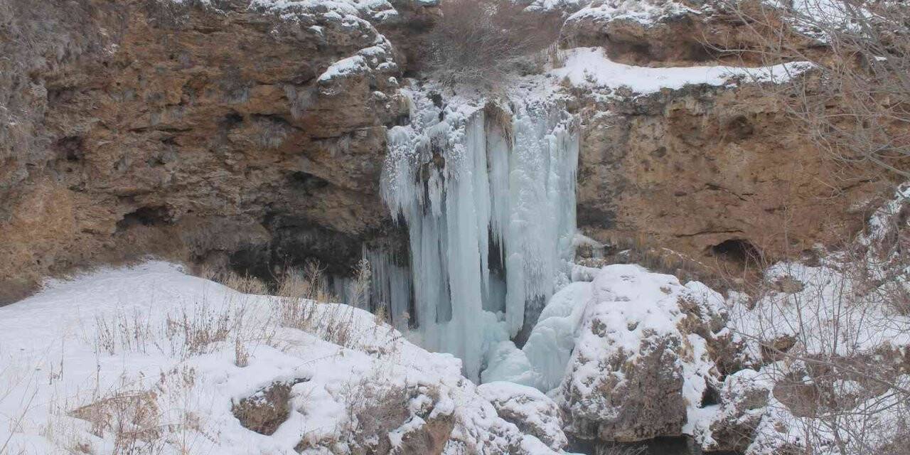 Doğu Anadolu buz tuttu