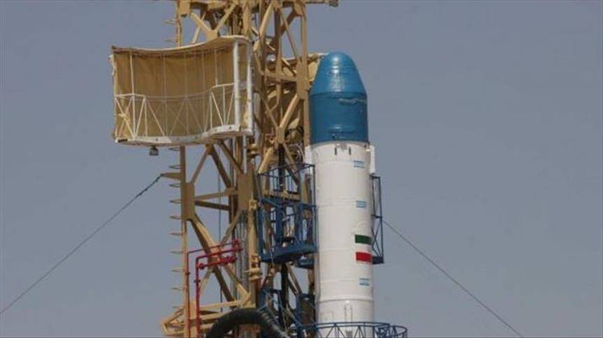 İran nükleer müzakereler devam ederken uzaya roket fırlattı