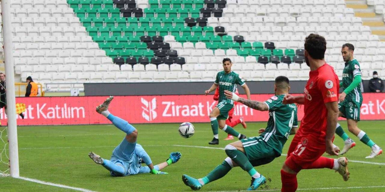 Ziraat Türkiye Kupası: Konyaspor: 0 - Ümraniyespor: 0 (İlk yarı)