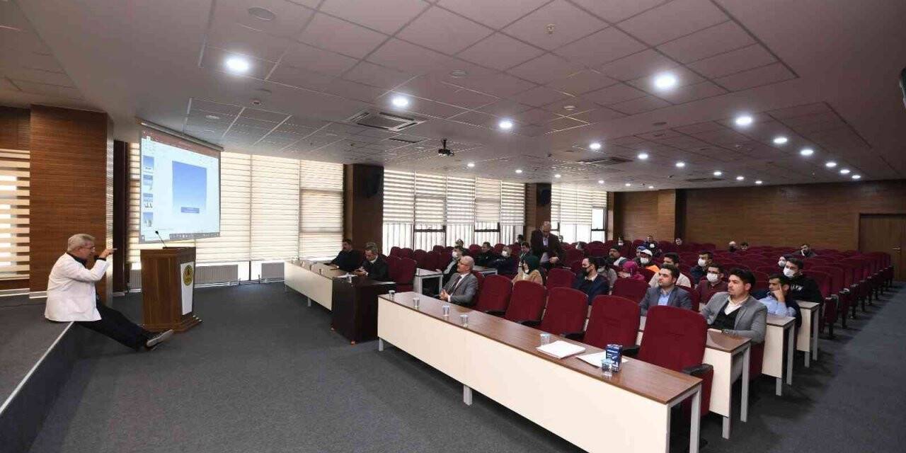 Pursaklar Belediye Personeline İş Sağlığı ve İş Güvenliği Eğitimi