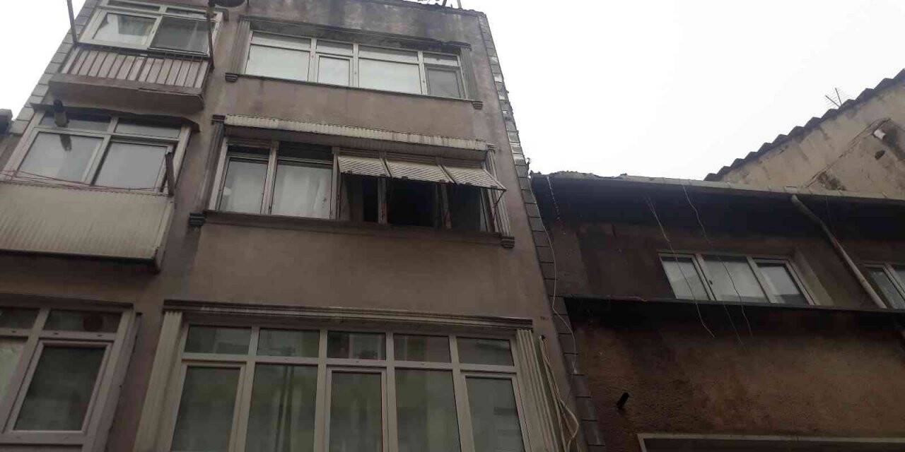 Fatih’te korkutan yangın