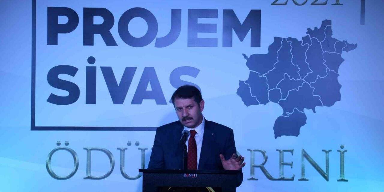 Sivas’a değer katan fikirler ödüllendirildi