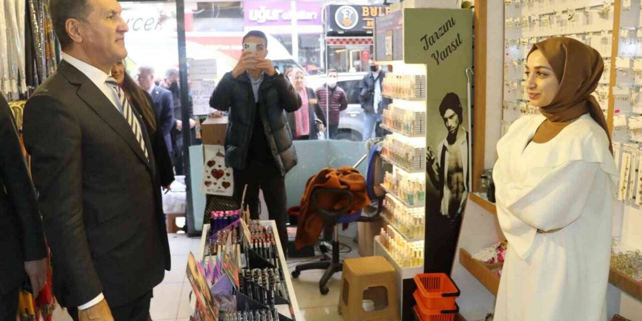 Sarıgül, Türkiye Değişim Partisi Yalova İl Başkanlığının açılışını yaptı