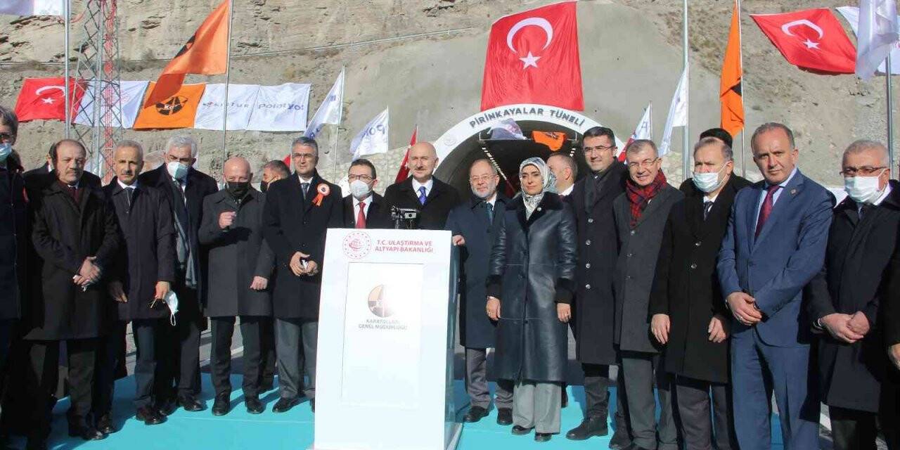 Pirinkayalar tüneli açıldı