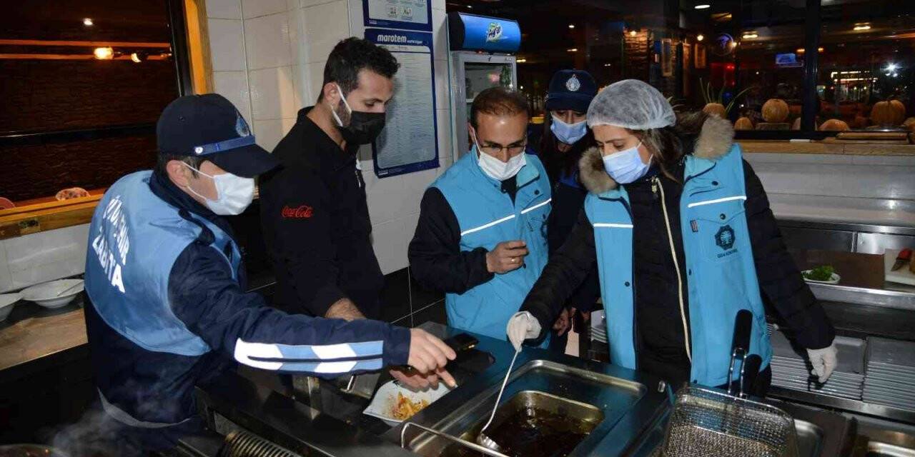 Diyarbakır’da yılbaşı öncesi 5 ton kırmızı ve beyaz et olmak üzere 6 ton gıda maddesine el koyuldu