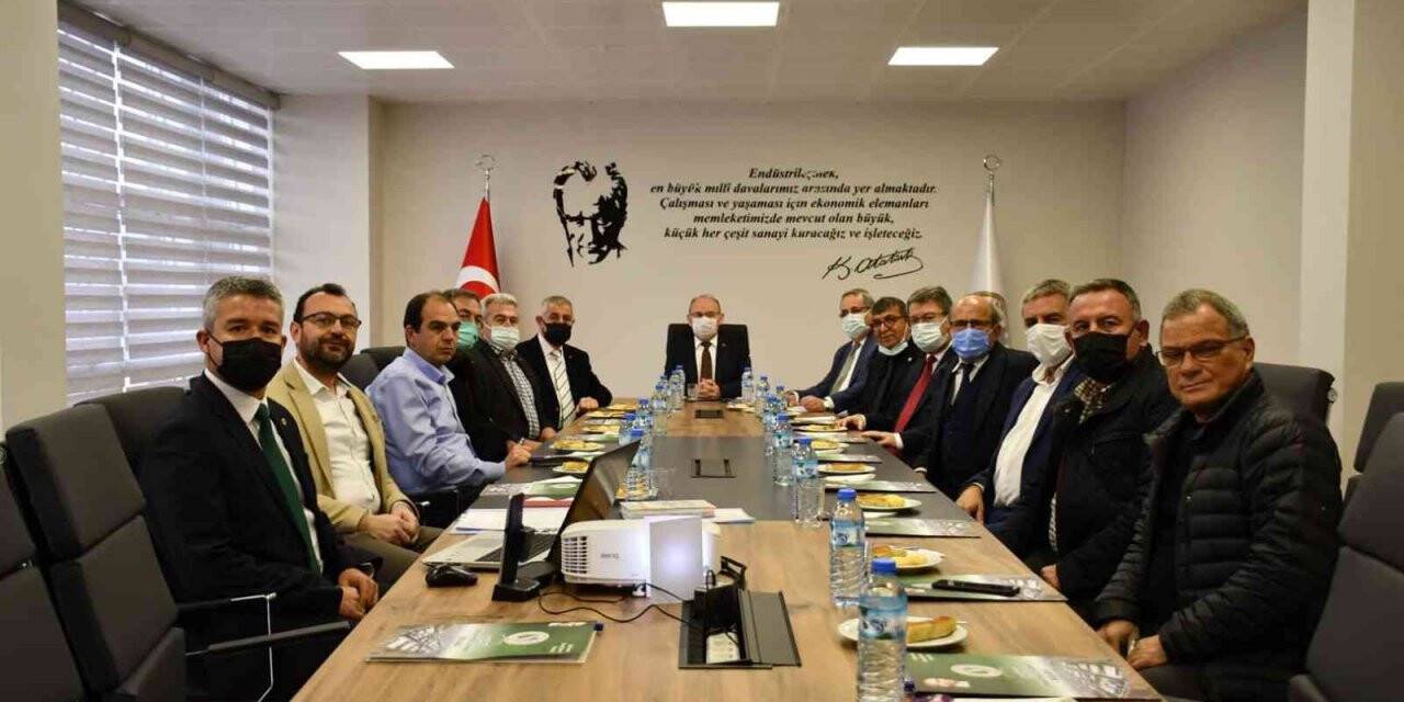 Salihli OSB’de yılın son toplantısı yapıldı