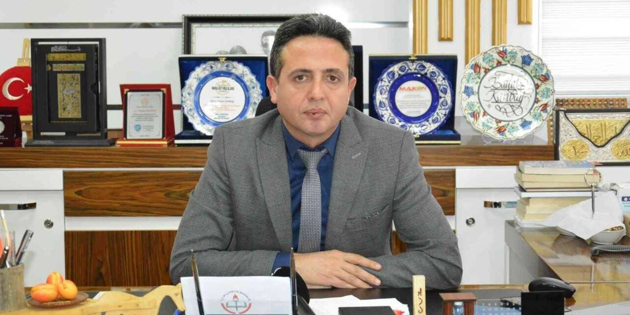 Müdür Kanbay: “Okullarımızda kapalı sınıfımız yok”