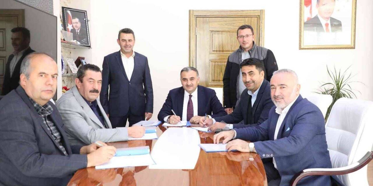 Develi Belediyesi’nde toplu iş sözleşmesi imzalandı