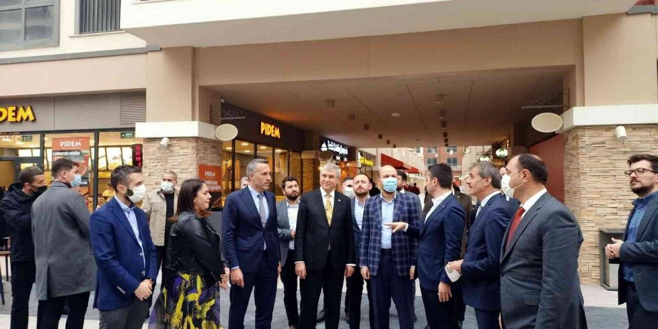 Bilal Erdoğan’dan Cadde54’e ziyaret