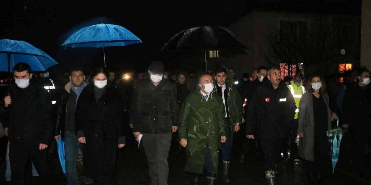 İçişleri Bakan Yardımcısı Çataklı sel bölgesinde