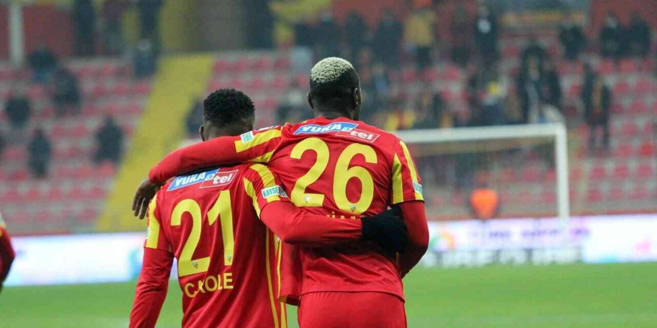 Kayserispor’da 10 farklı ülkeden futbolcu oynadı