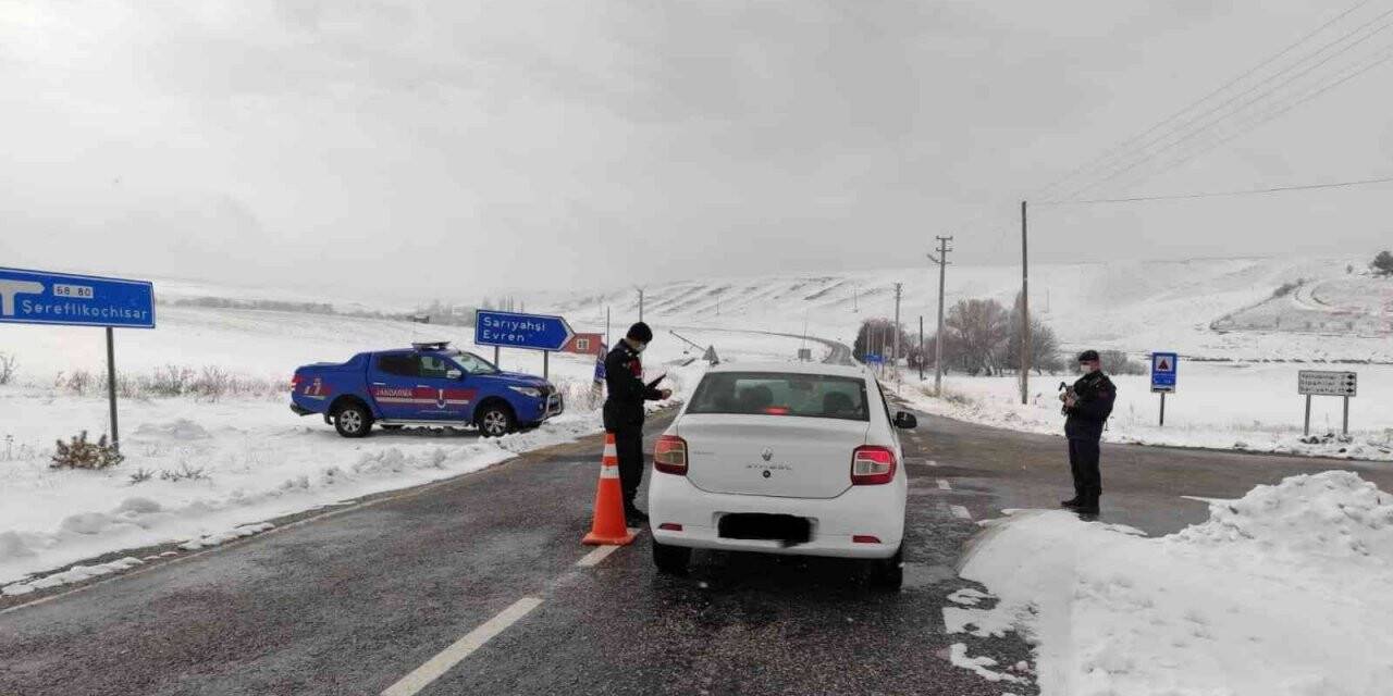 Aksaray’da jandarma ekipleri kış denetiminde