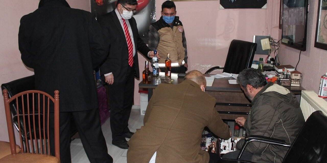 Bayburt’ta yılbaşı öncesi alkol satış yerleri ve eğlence mekanları denetlendi