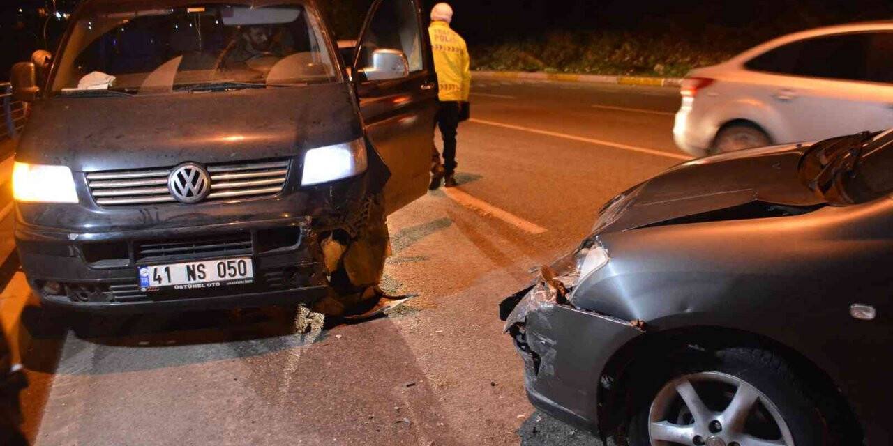 Yağmur sebebiyle kayganlaşan yolda kaza: 2 yaralı