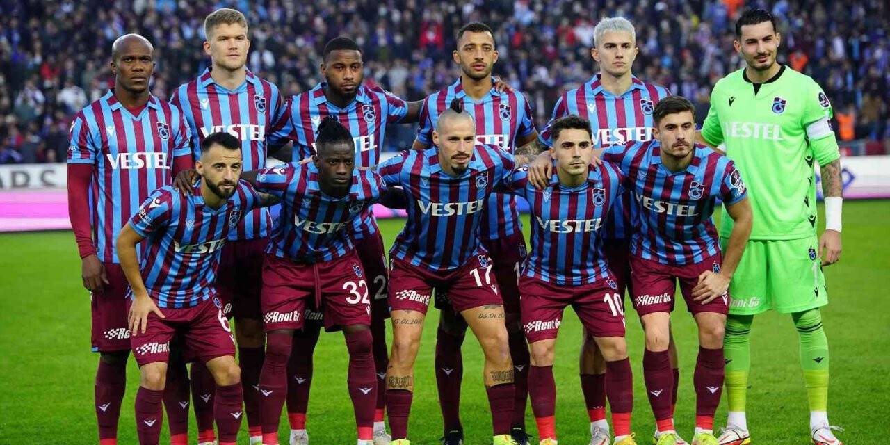 Trabzonspor 2021’deki liderliğini 2022’de şampiyonlukla taçlandırmak istiyor
