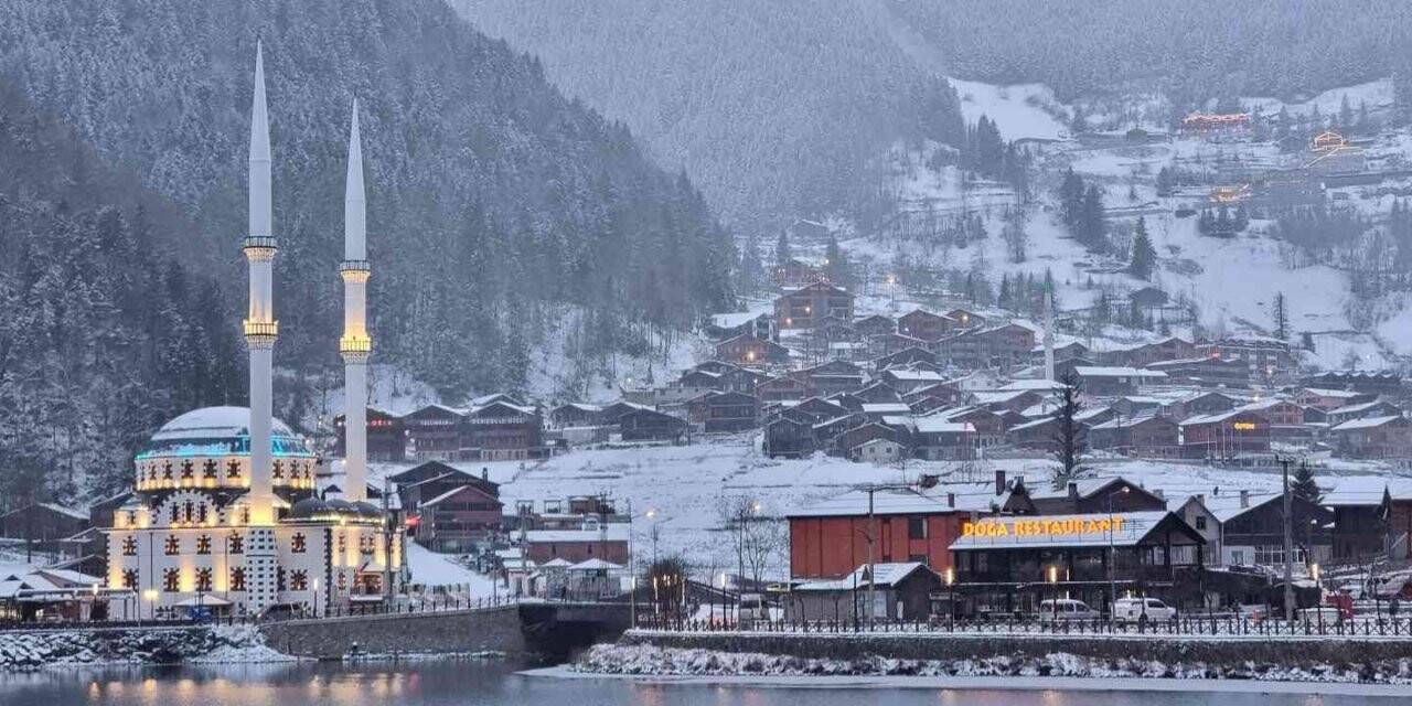 Uzungöl yılbaşı tatilcilerini bekliyor