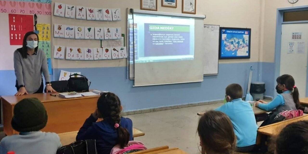 Pandemi nedeniyle ara verilen ‘güvenli gıda’ eğitimleri devam ediyor