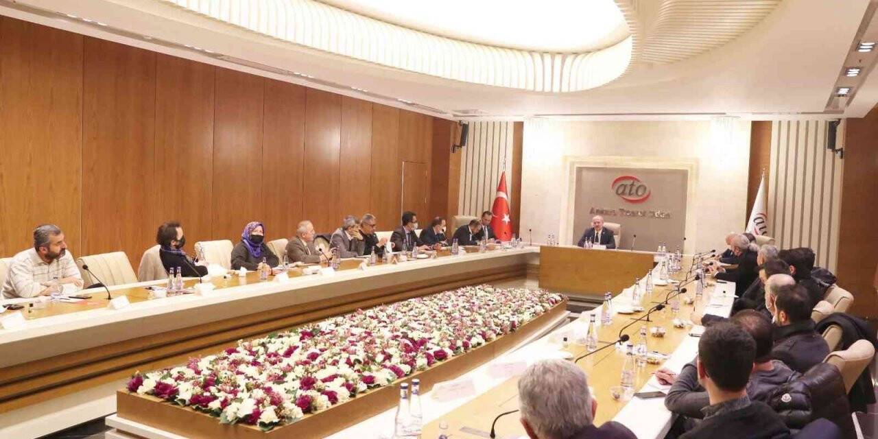 ATO Başkanı Baran, ATO üyesi kamu müteahhitleri ile bir araya geldi