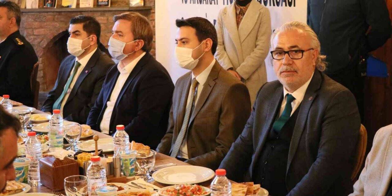 Aksaray’da işadamları bürokratlarla bir araya geldi