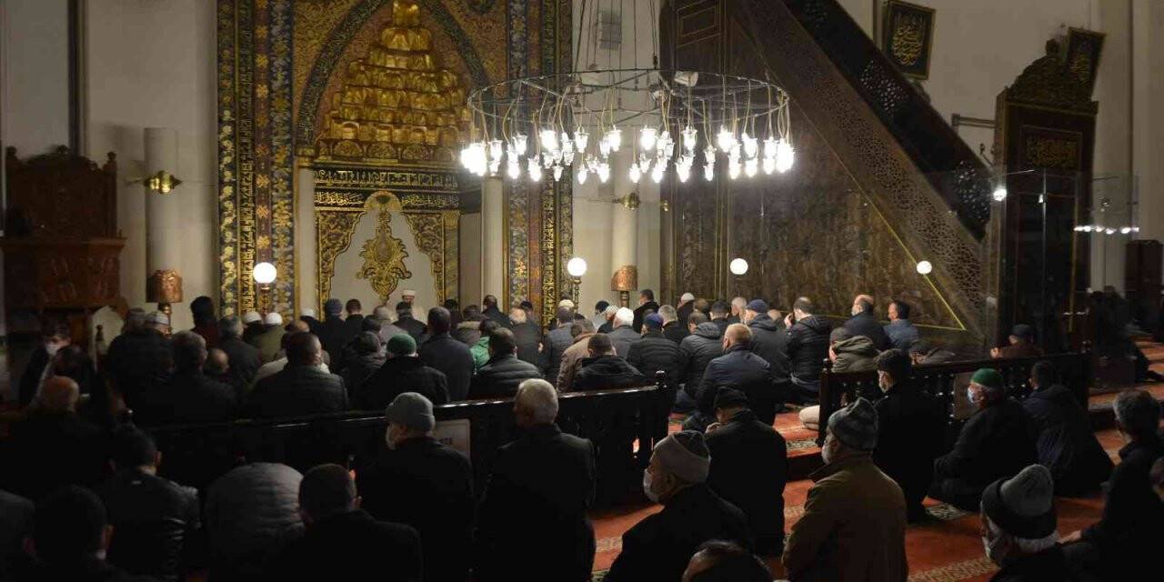 Seyyid Ahmet Arvasi vefatının 33. yılında anıldı