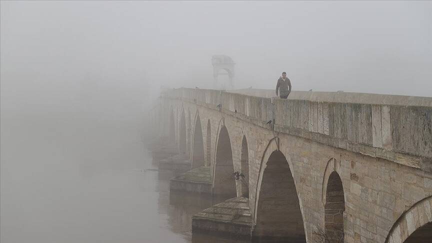 Edirne'de yoğun sis etkili oluyor