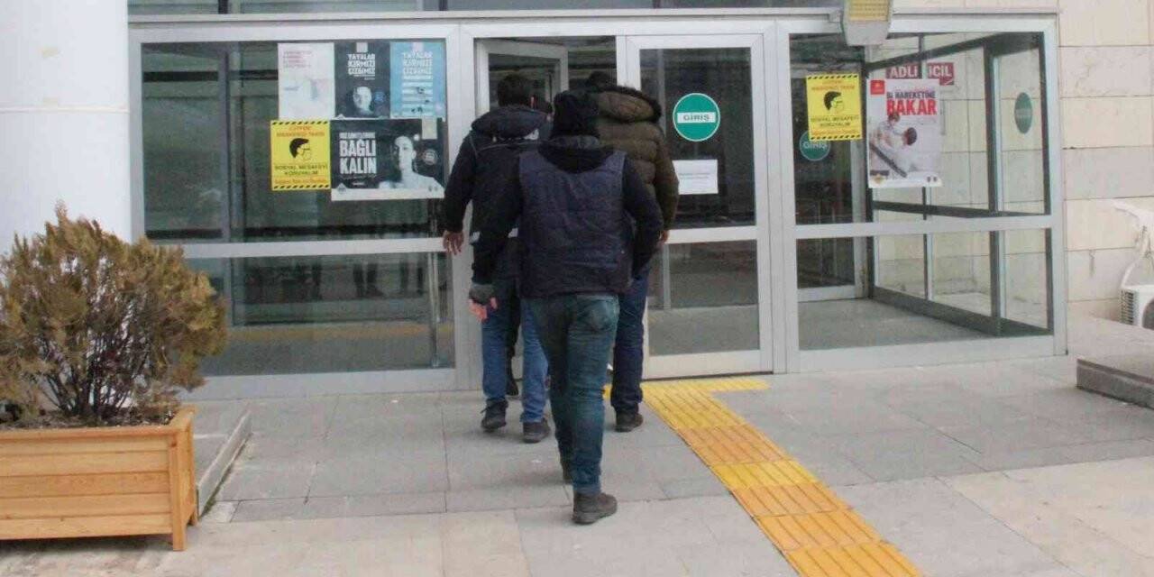 Elazığ’da yeni yılın ilk uyuşturucusu yastık kılıfının içinde yakalandı