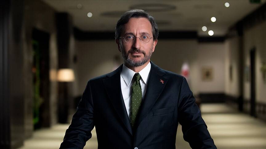 Cumhurbaşkanlığı İletişim Başkanı Altun'dan 'Hizmetle geçen bir yıl 2021' paylaşımı