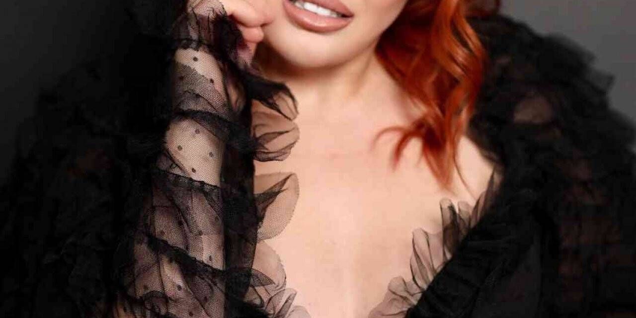 Yeni yıla Nisan Nicole Rona ile merhaba