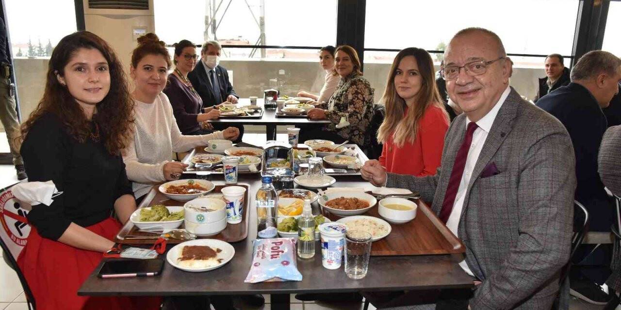 Başkan Ergün personelinin yeni yılını kutladı