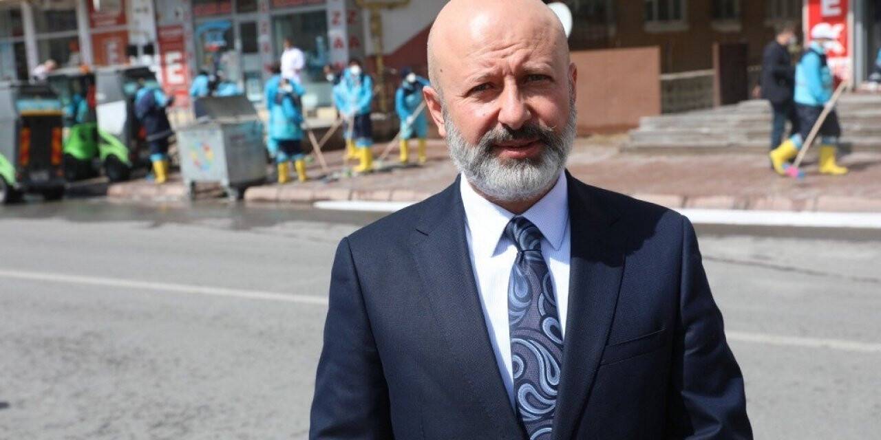 Kocasinan Belediyesi, topladığı çöpleri ekonomiye kazandırıyor