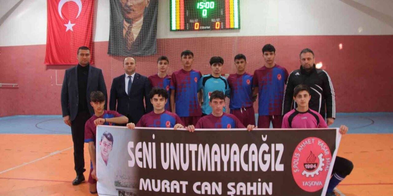 HES kanalına düşüp ölen arkadaşlarını andılar