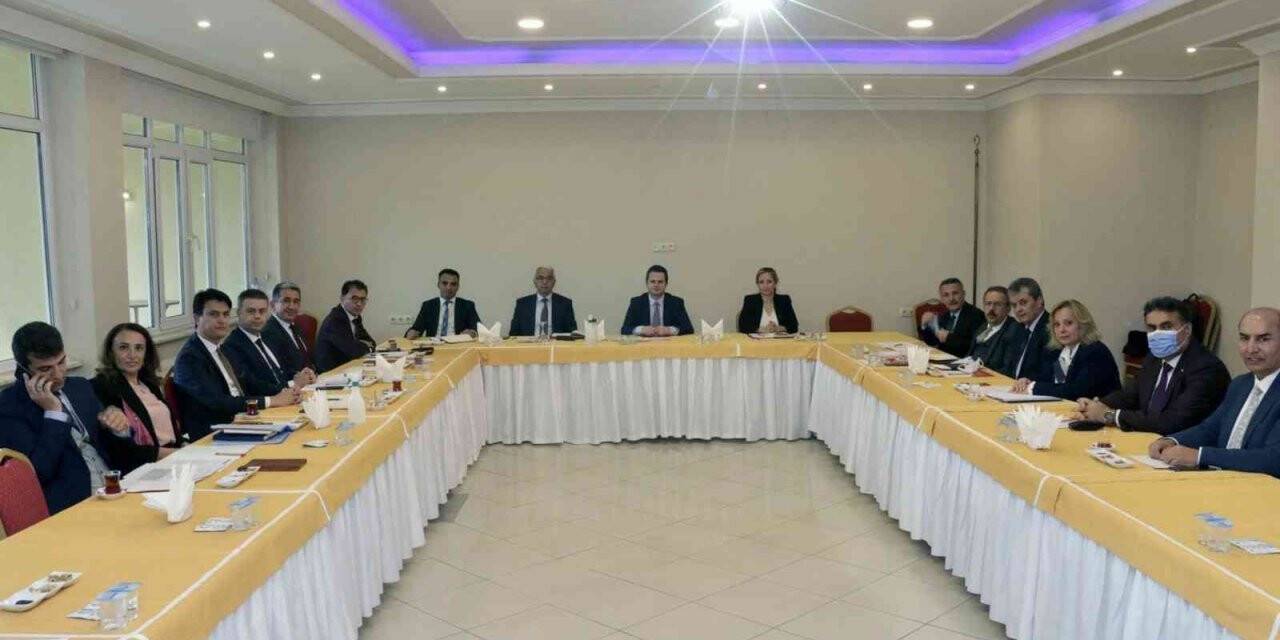 İlçe Müdürleri ile sene sonu toplantısı