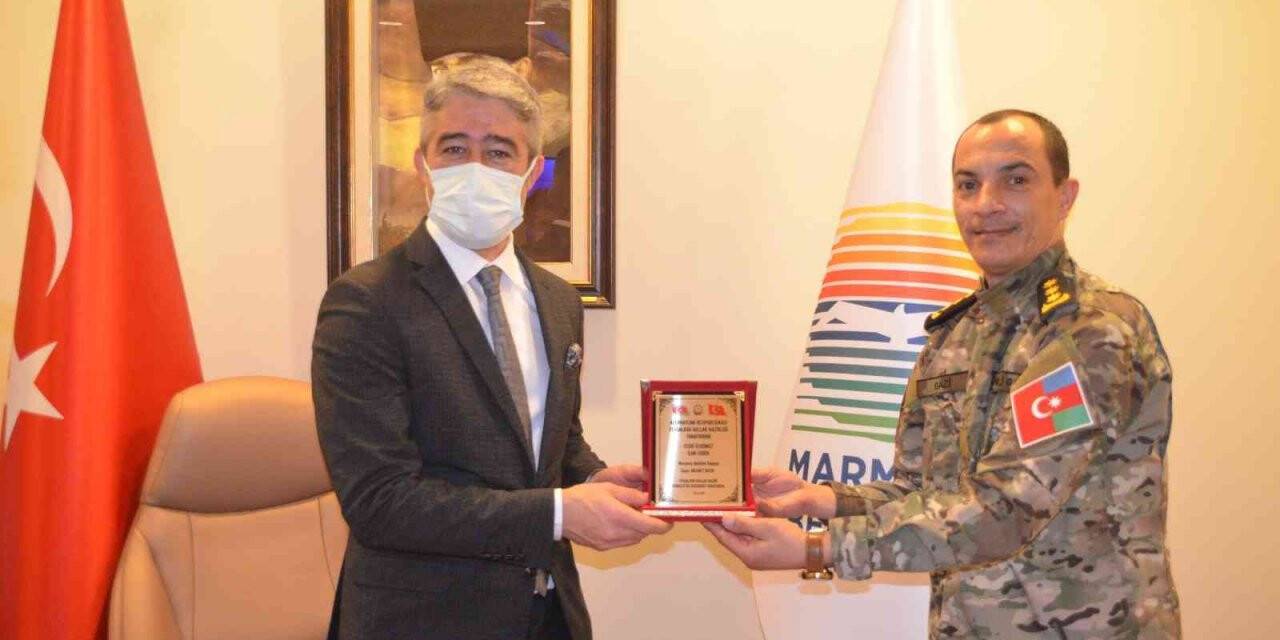 Azerbaycanlı komutan yeniden Marmaris’te