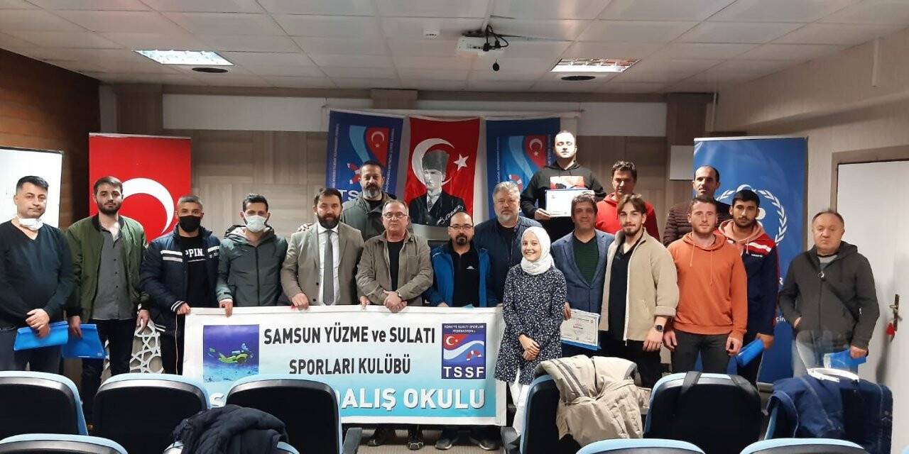 Samsun’da eğitimi tamamlayan 20 dalgıç belge aldı