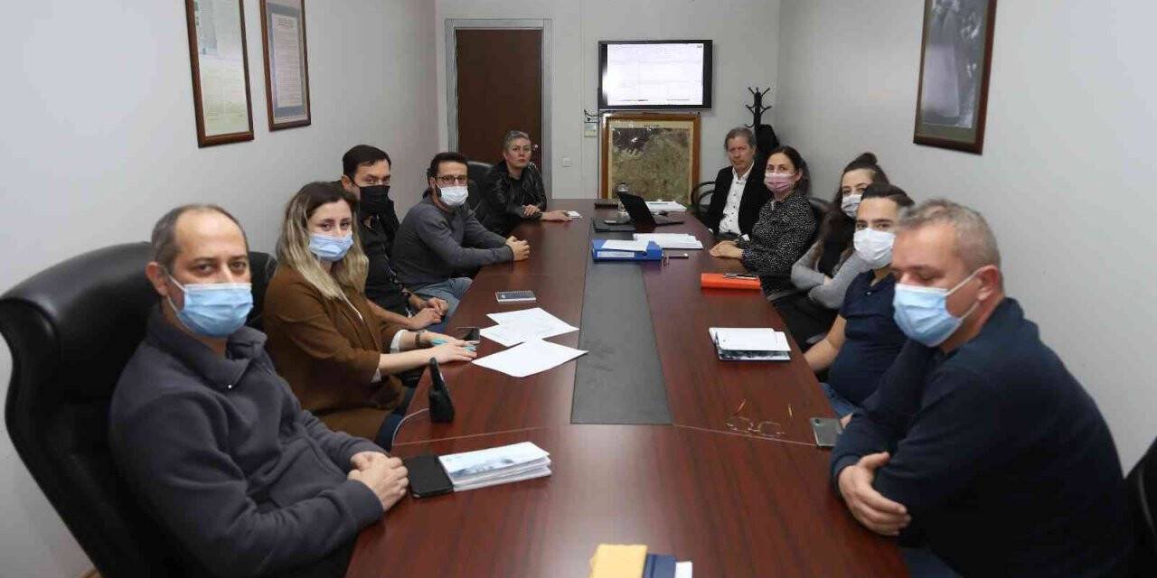 Bandırma Belediyesi Sokak Hayvanları geçici bakımevini yeniliyor