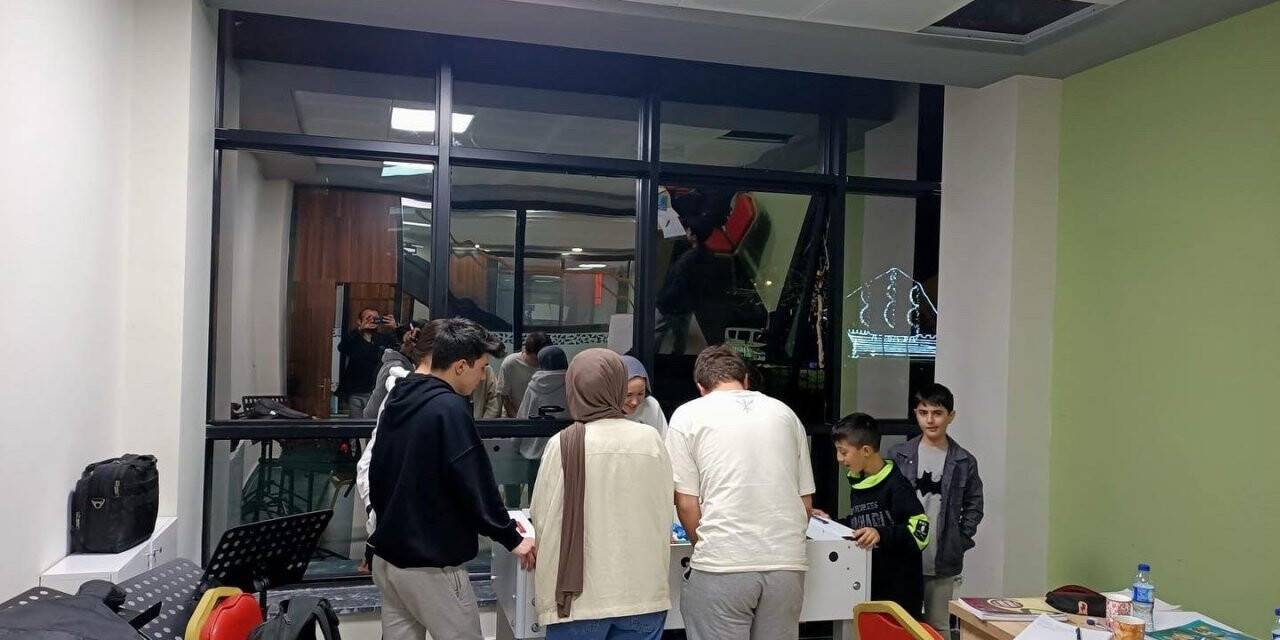 Akçakoca Gençlik Merkezi her geçen gün büyüyor