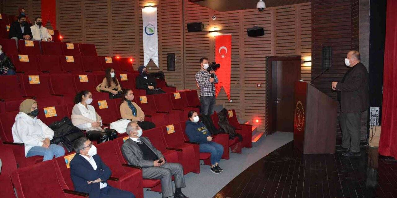 Cerrahinin tarihi gelişimini anlattı