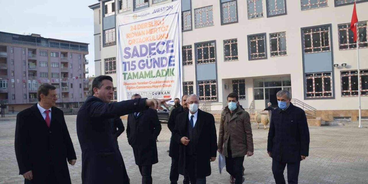 Rıdvan Mertöz Ortaokulu 115 günde tamamlandı
