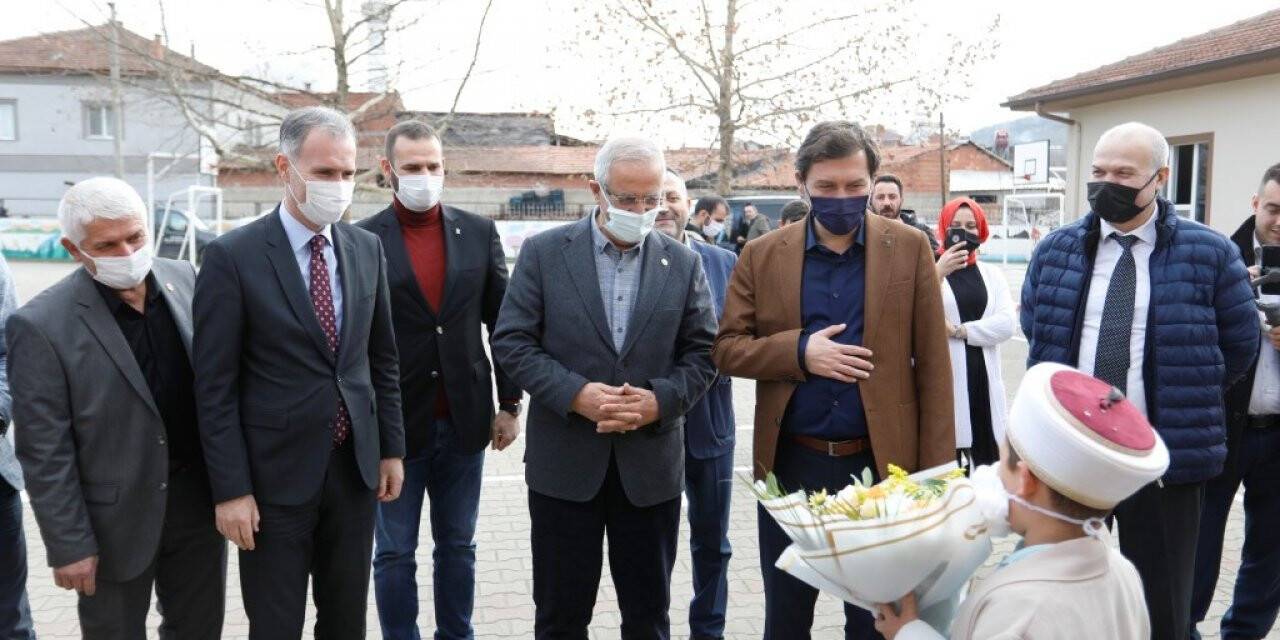 İnegöl’de çocuklar Türk büyüklerinin hikâyeleri ile büyüyor