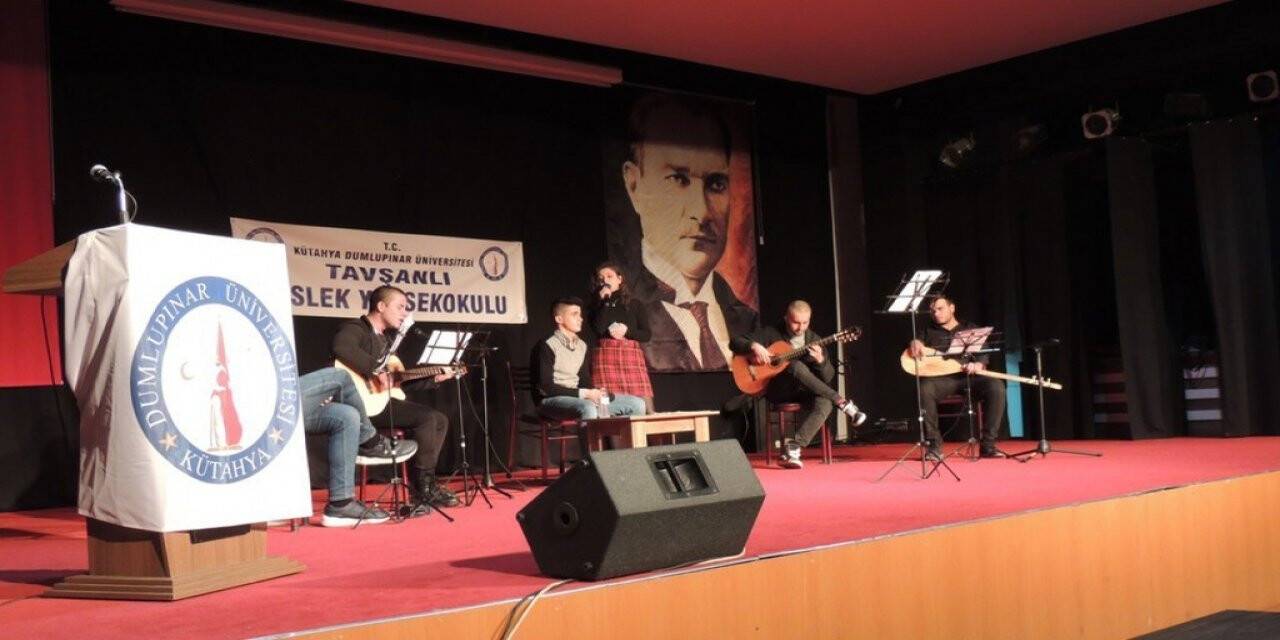 Tavşanlı MYO’da sınavlar öncesi moral, motivasyon konseri