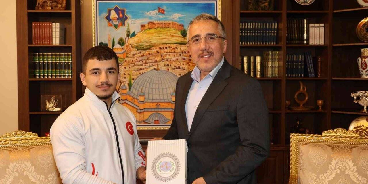 Avrupa rekoruna altınlı teşekkür