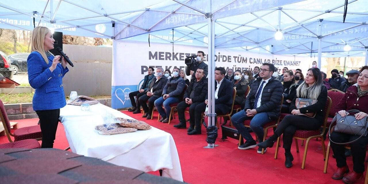 Başkan Doğan hayvan severlerle bir araya geldi