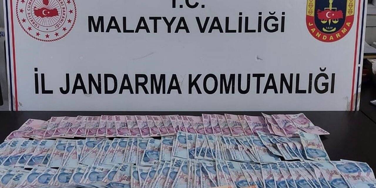 Telefon dolandırıcıları jandarmaya takıldı