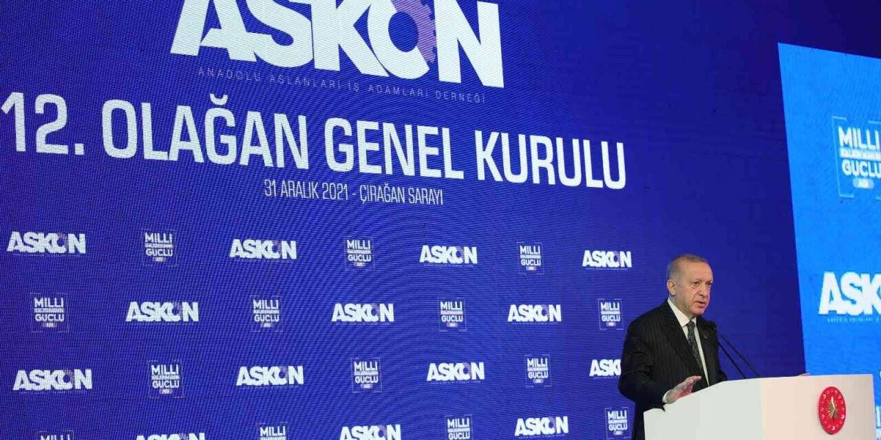 Cumhurbaşkanı Erdoğan: "CHP başındaki zat siyasi eşkıyalık yapmayı alışkanlık haline getirdi"