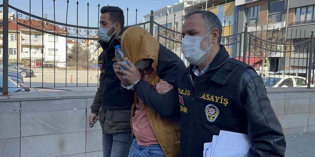 Yaşlı kadına çarpıp kaçan şüpheli yakalandı