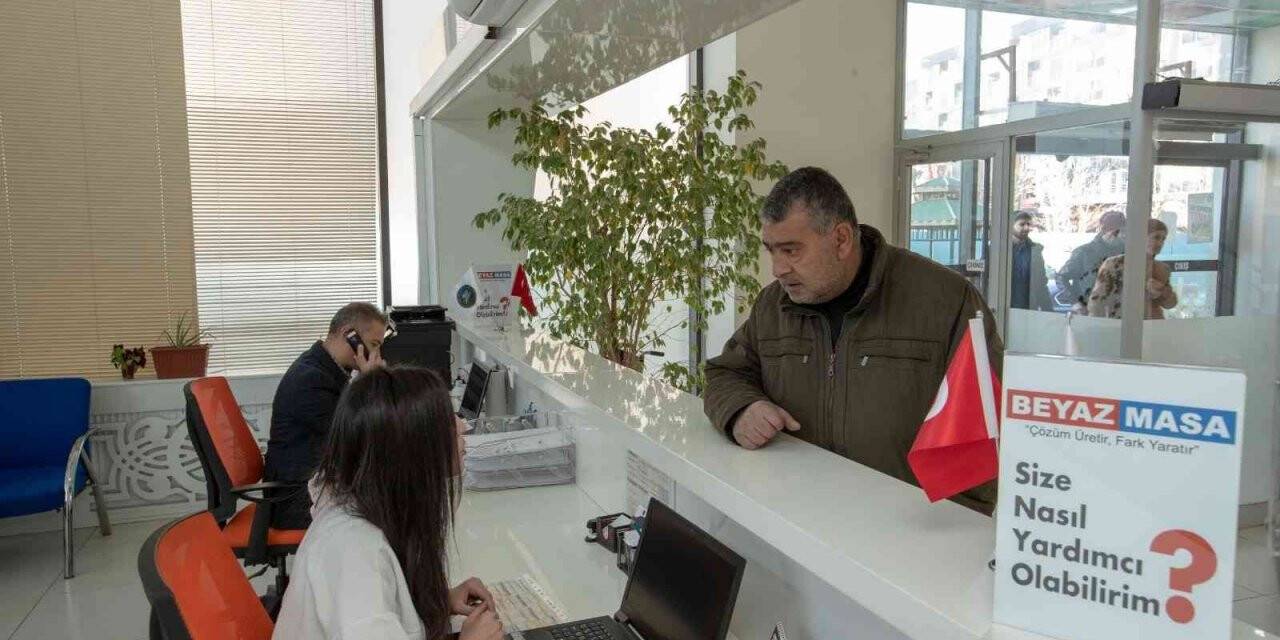 İpekyolu Belediyesi çözüm odaklı hizmet sunmaya devam ediyor