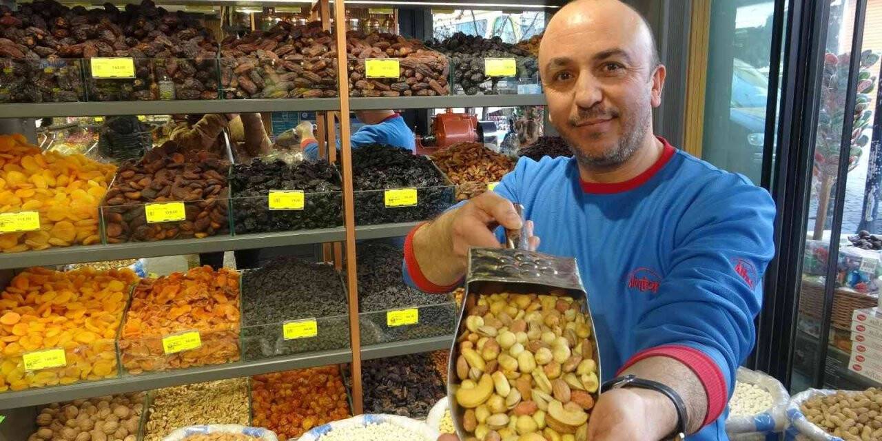 Yılbaşında geri sayım başladı, kuruyemişe talep arttı