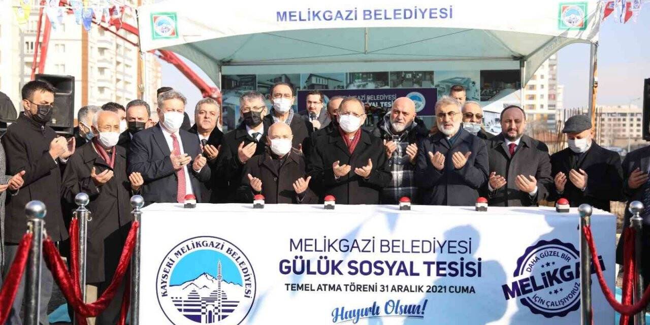 Melikgazi Belediyesi 2021 yılını temel atma ile tamamladı