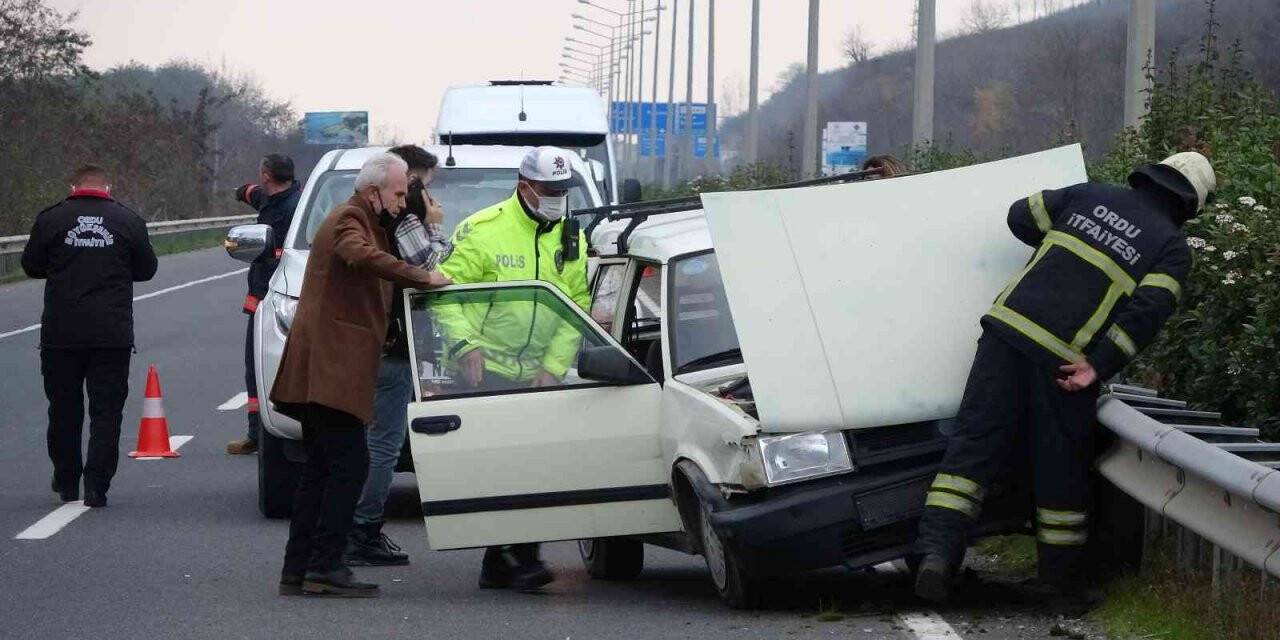 Kontrolden çıkan otomobil bariyere çarptı: 1 yaralı